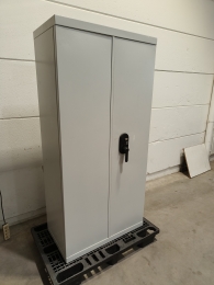 Fire-resistant filing cabinet